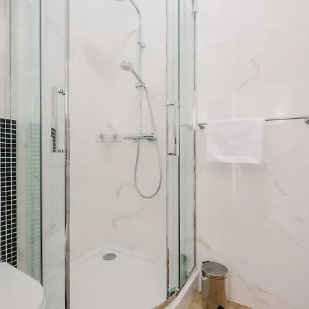 Plac Konstytucji Appartement *