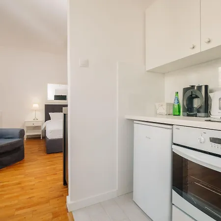 Apartament Plac Konstytucji Warszawa